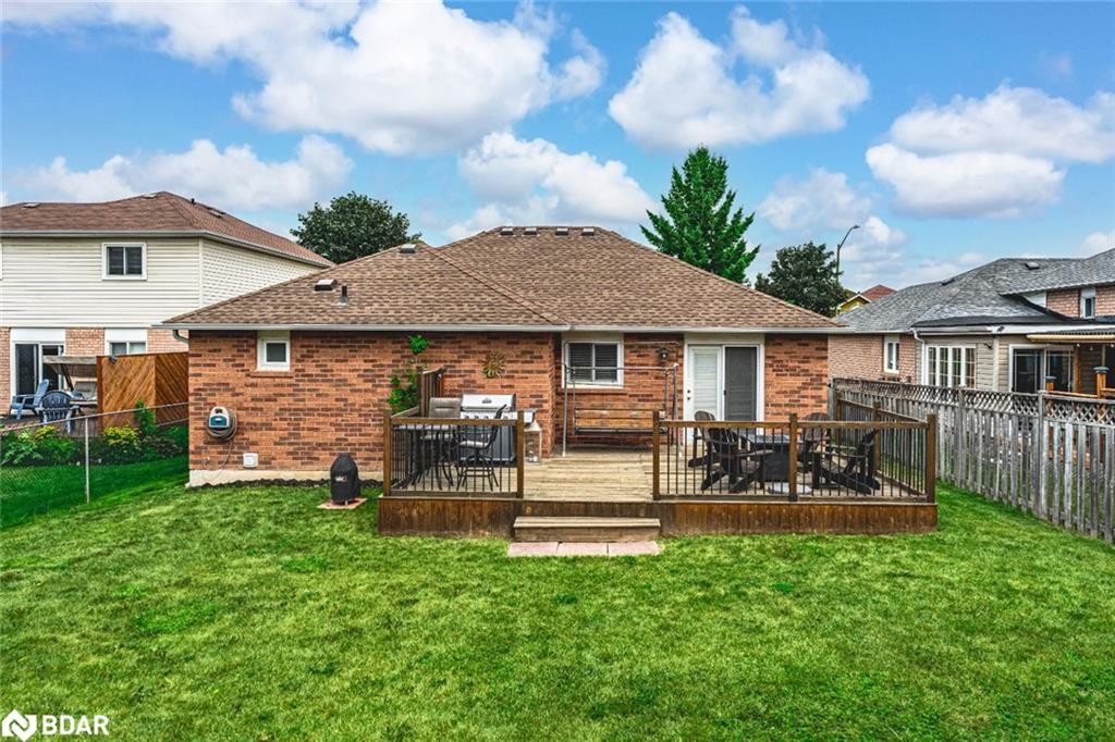 122 Fletcher Street, Bradford, ON - Outdoor With Deck Patio Veranda