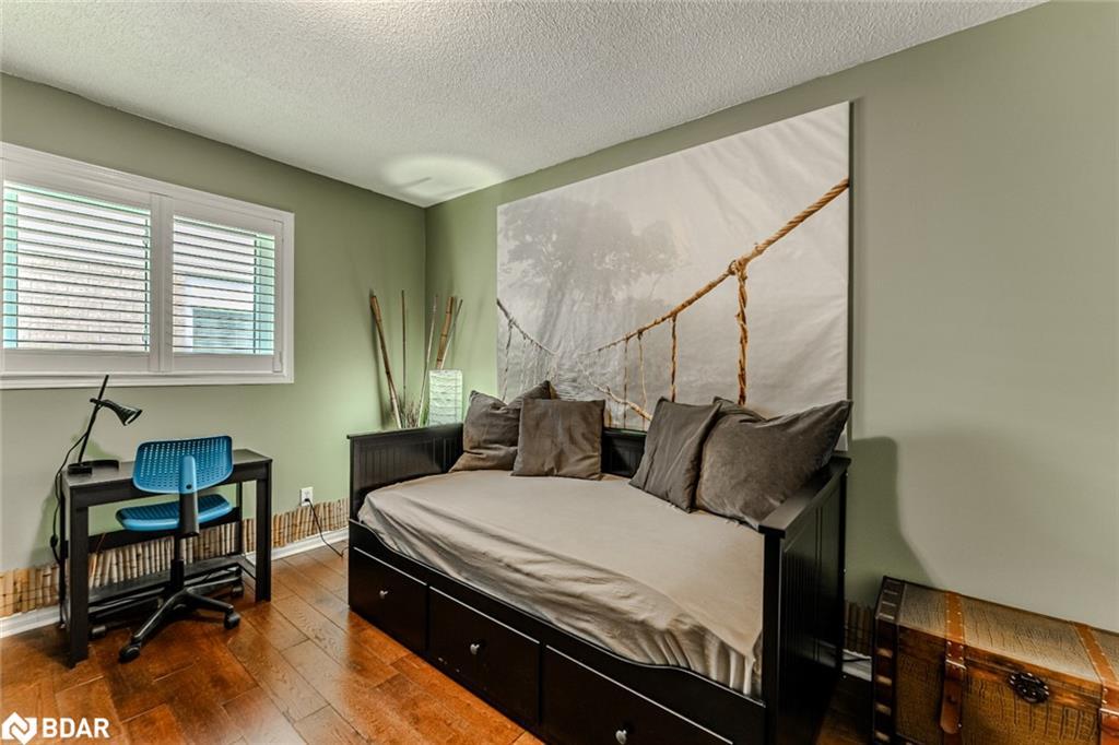 122 Fletcher Street, Bradford, ON - Indoor