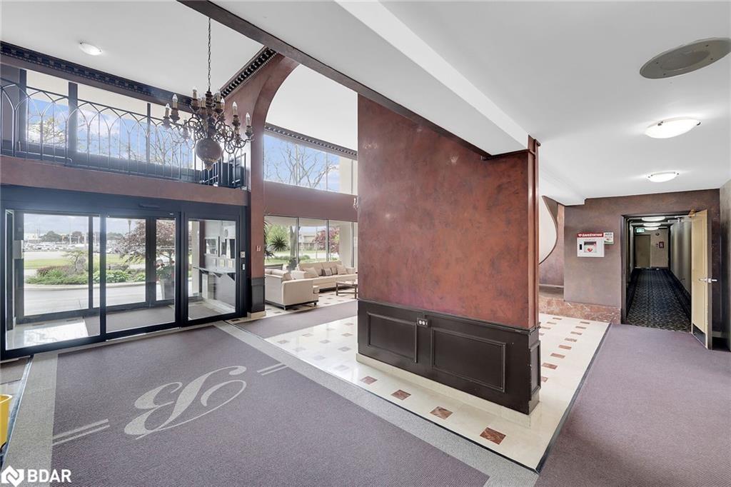 907-301 Frances Avenue, Hamilton, ON - Indoor Photo Showing Other Room