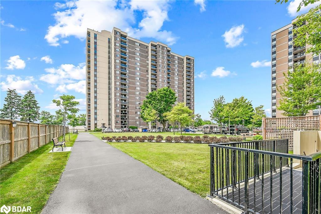 907-301 Frances Avenue, Hamilton, ON - Outdoor With Facade