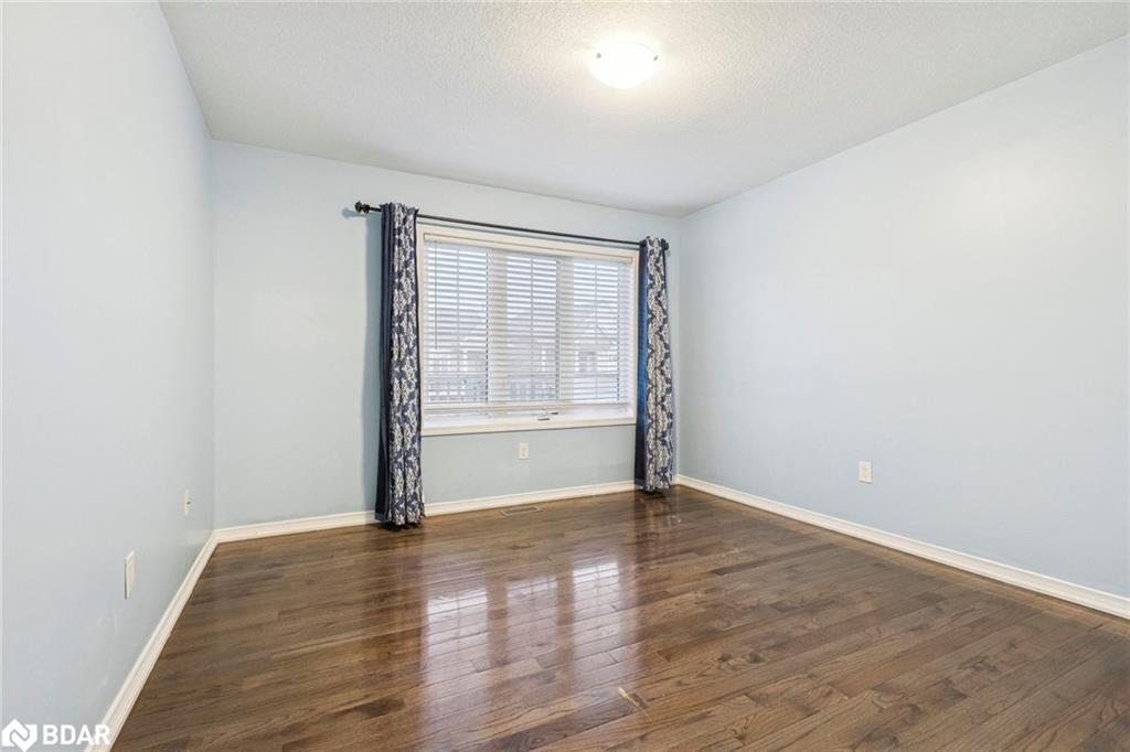 16 Carroll Lane, Brantford, ON - Indoor Photo Showing Other Room