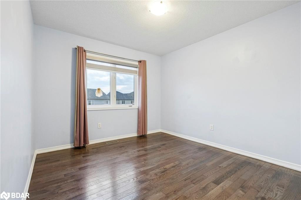 16 Carroll Lane, Brantford, ON - Indoor Photo Showing Other Room