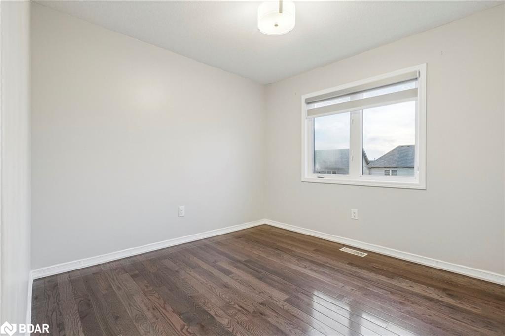 16 Carroll Lane, Brantford, ON - Indoor Photo Showing Other Room