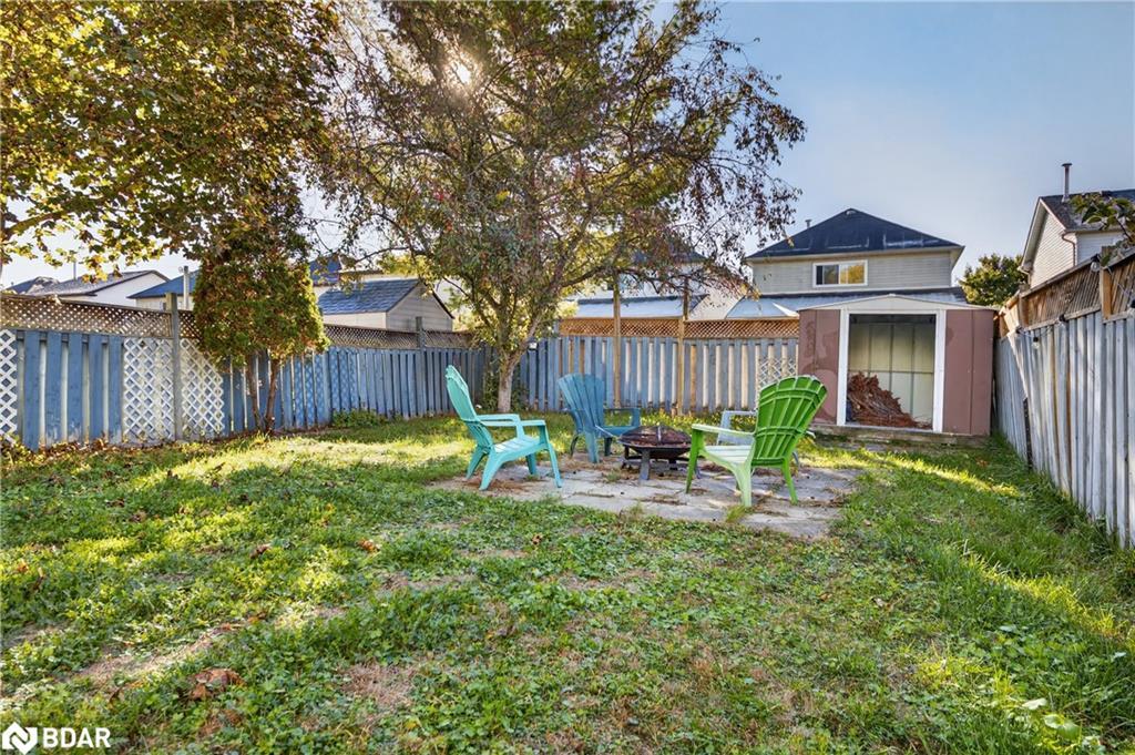 14 Corrie Crescent, Angus, ON - Outdoor With Backyard