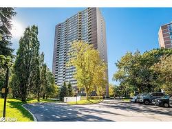 1006-3100 Kirwin Avenue Mississauga, ON L5A 3S6