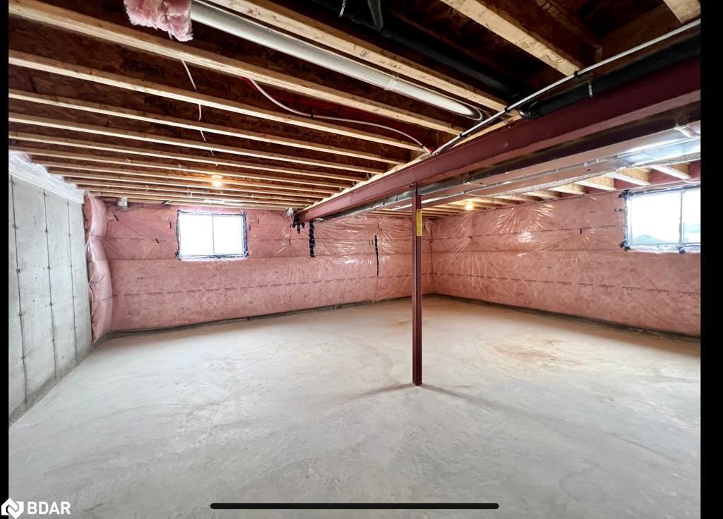 102 Cheryl Avenue, Atwood, ON - Indoor Photo Showing Other Room