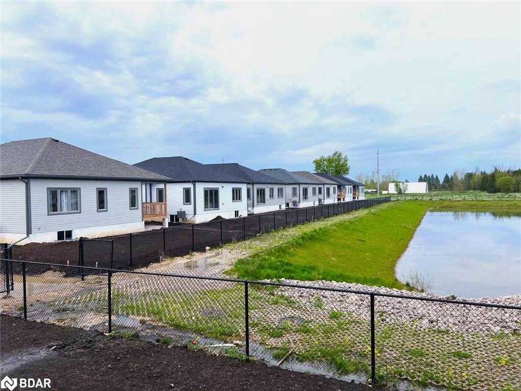 102 Cheryl Avenue, Atwood, ON - Outdoor