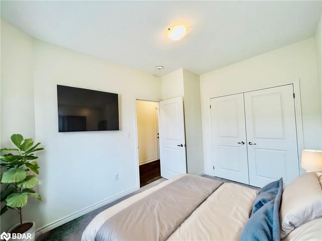 102 Cheryl Avenue, Atwood, ON - Indoor Photo Showing Bedroom