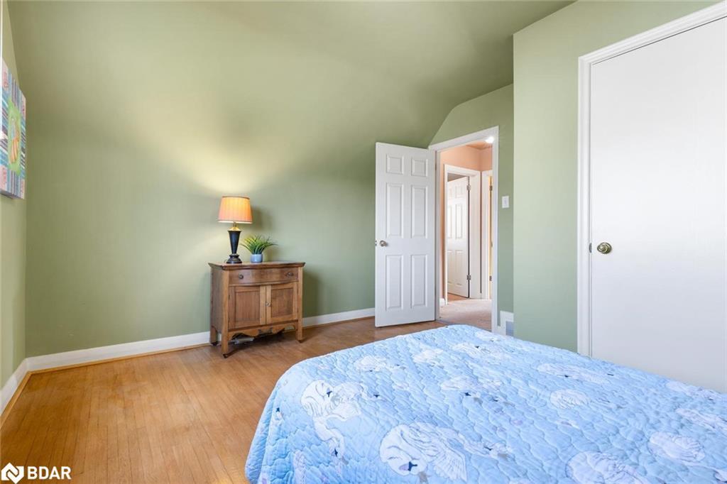 1587 Muir Road, Mississauga, ON - Indoor Photo Showing Bedroom