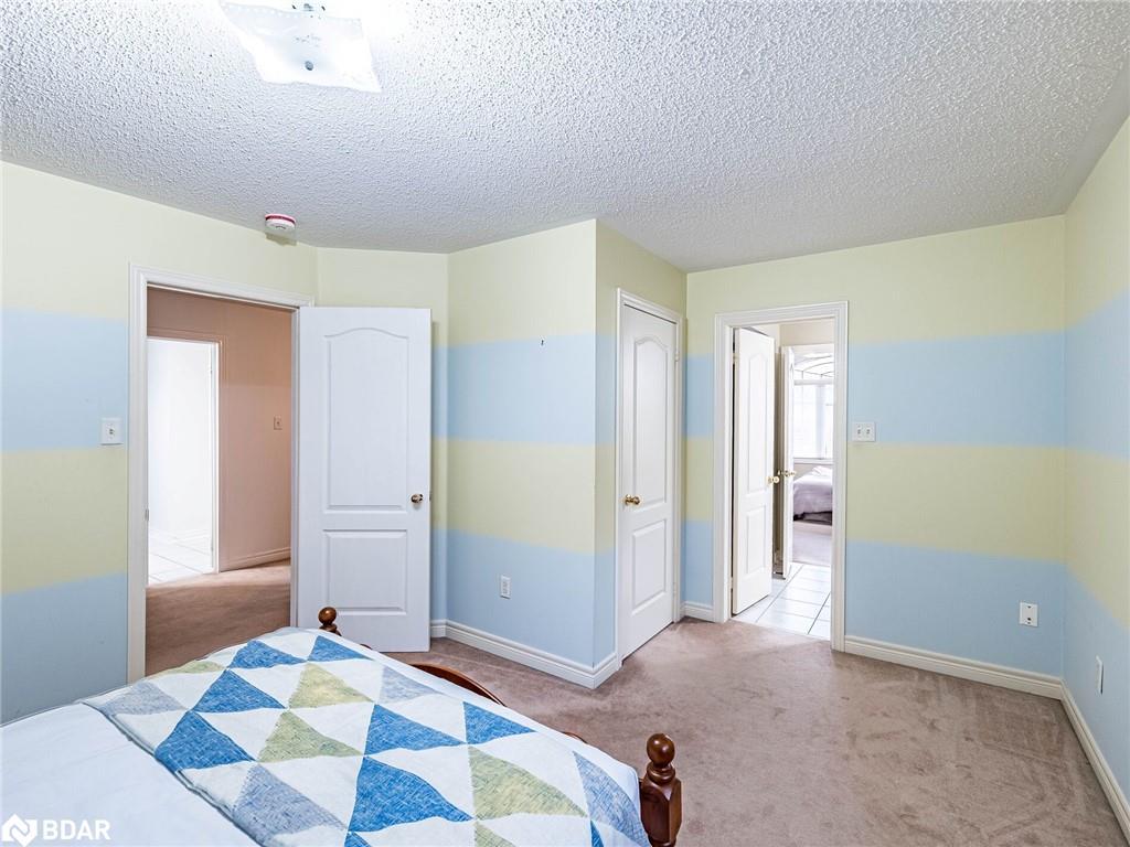 3099 Velmar Drive, Mississauga, ON - Indoor Photo Showing Bedroom