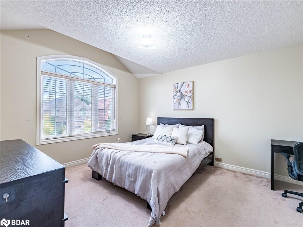 3099 Velmar Drive, Mississauga, ON - Indoor Photo Showing Bedroom