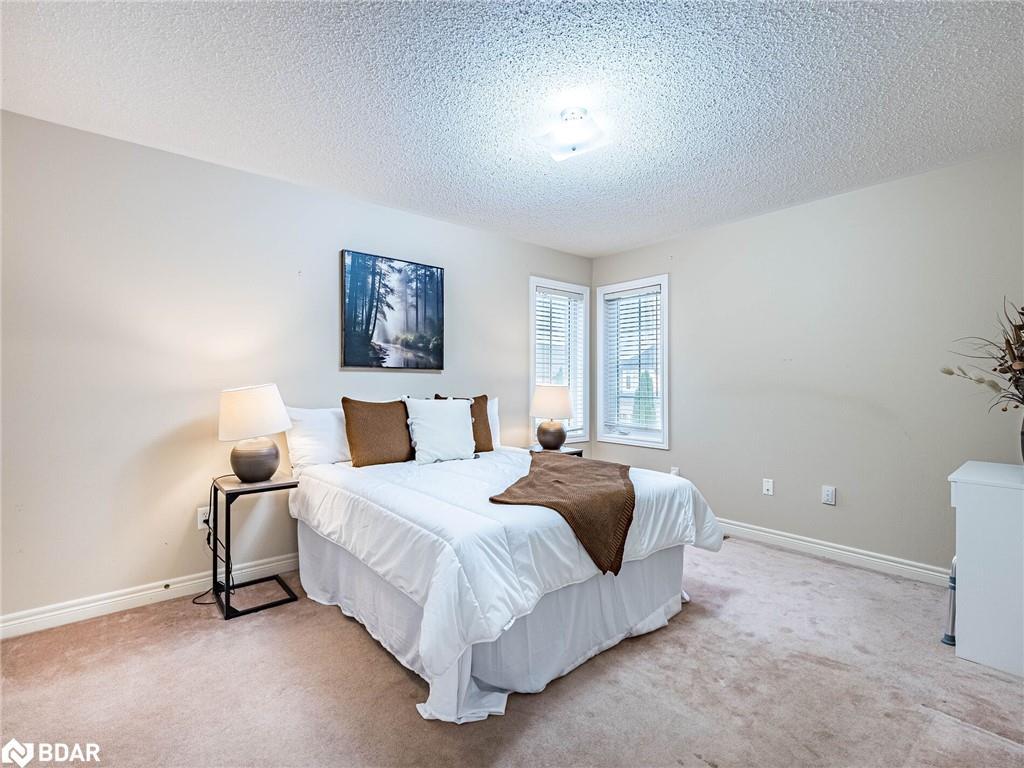 3099 Velmar Drive, Mississauga, ON - Indoor Photo Showing Bedroom