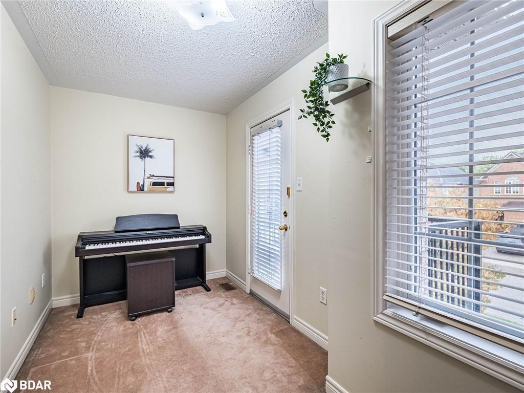 3099 Velmar Drive, Mississauga, ON - Indoor Photo Showing Other Room