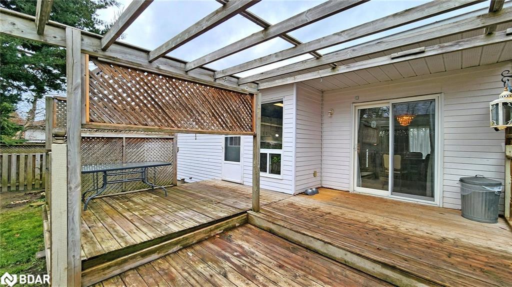 167 Little Avenue, Barrie, ON - Outdoor With Exterior