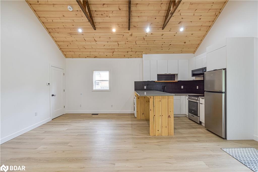 274 Mississaga Street W, Orillia, ON