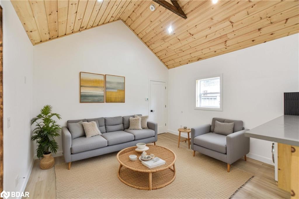 274 Mississaga Street W, Orillia, ON