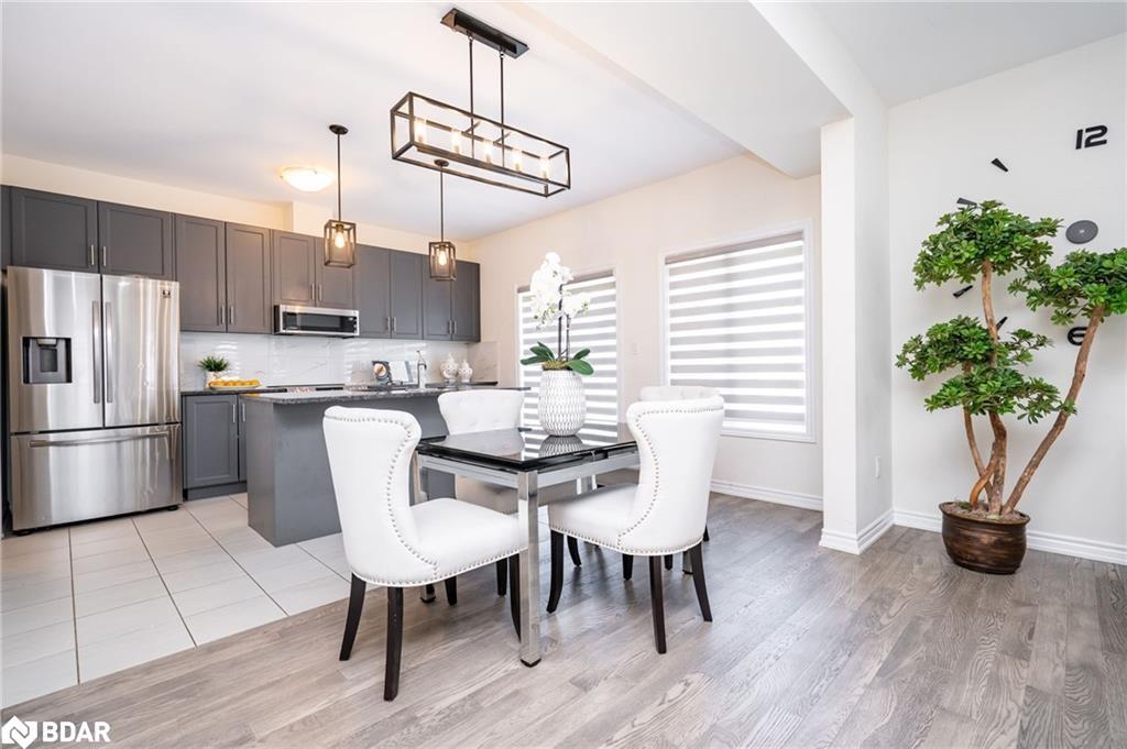 16 Bethune Avenue, Welland, ON - Indoor Photo Showing Dining Room