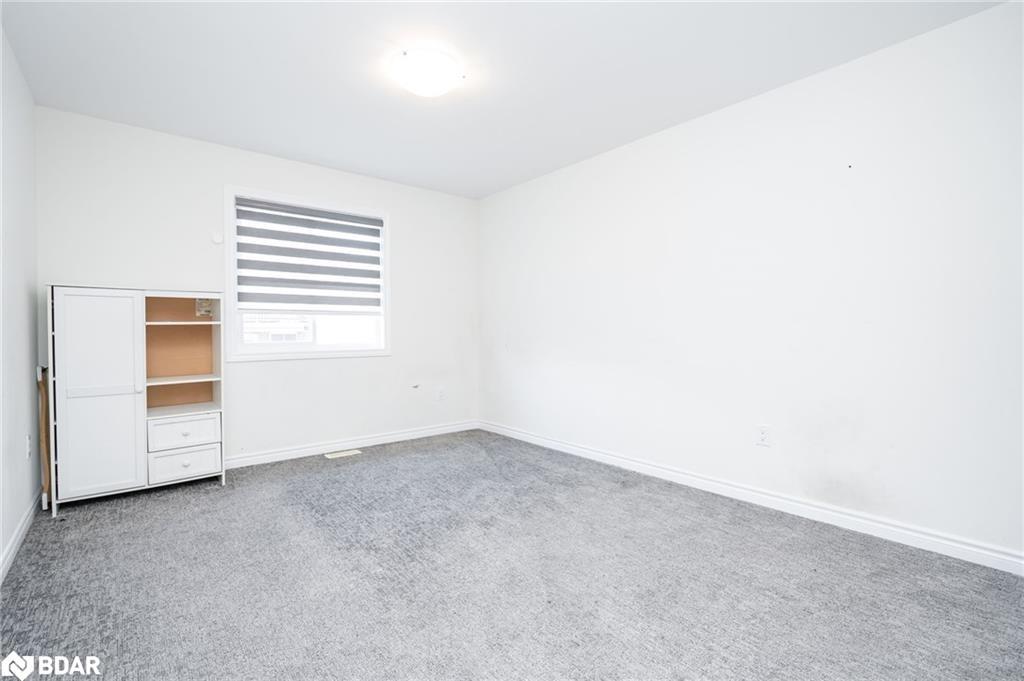 16 Bethune Avenue, Welland, ON - Indoor Photo Showing Other Room