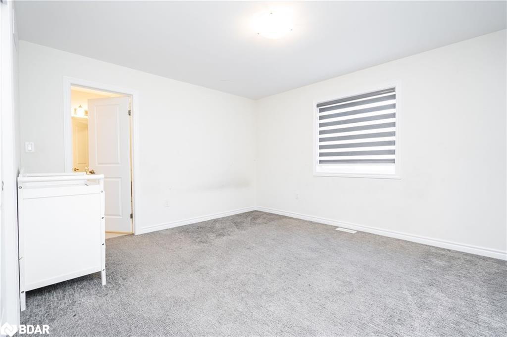 16 Bethune Avenue, Welland, ON - Indoor Photo Showing Other Room