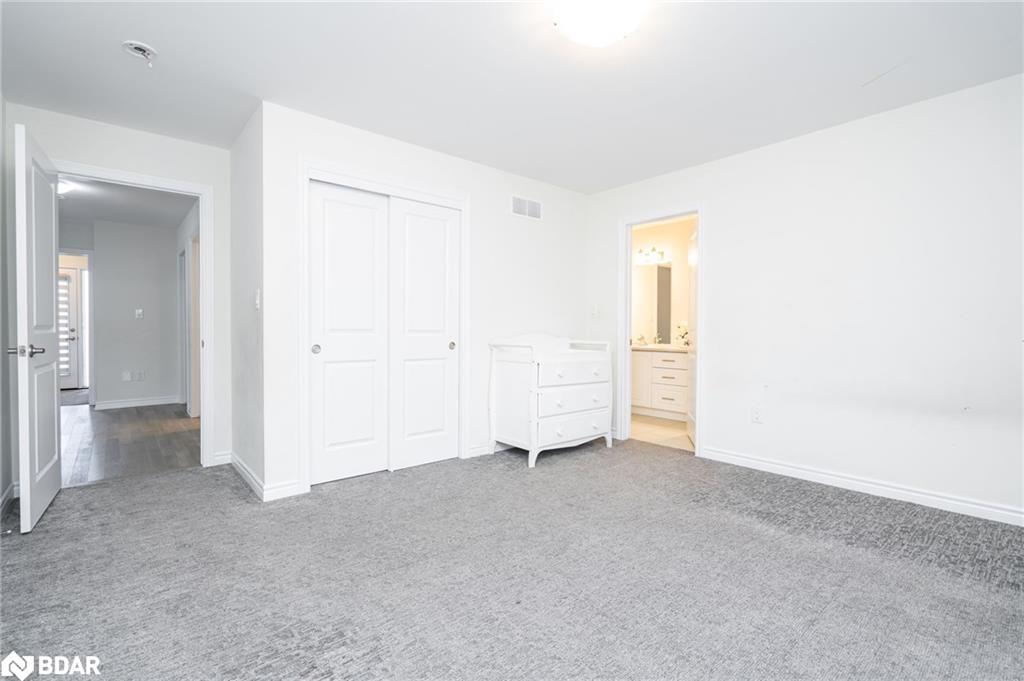 16 Bethune Avenue, Welland, ON - Indoor