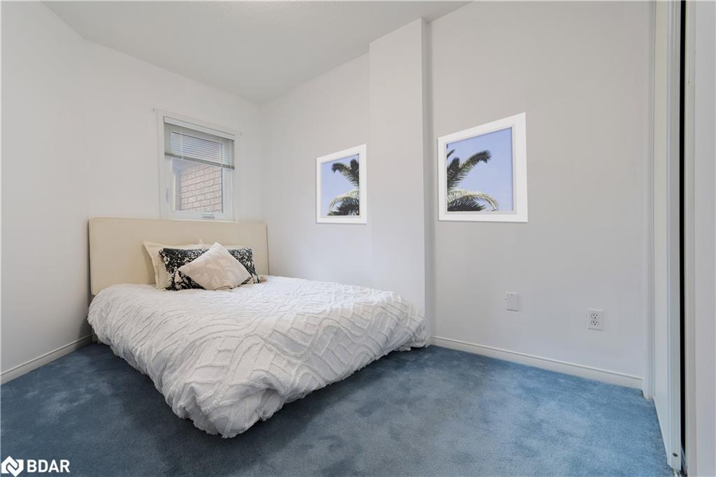 15-1285 Bristol Road W, Mississauga, ON - Indoor Photo Showing Bedroom