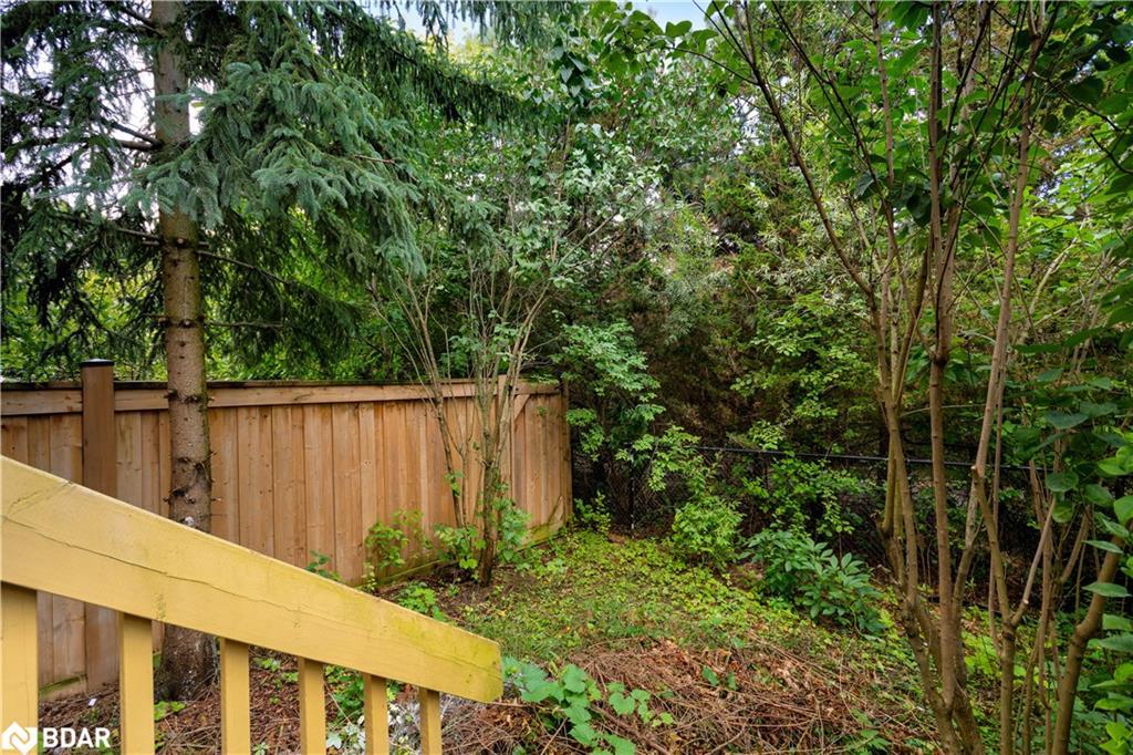 15-1285 Bristol Road W, Mississauga, ON - Outdoor