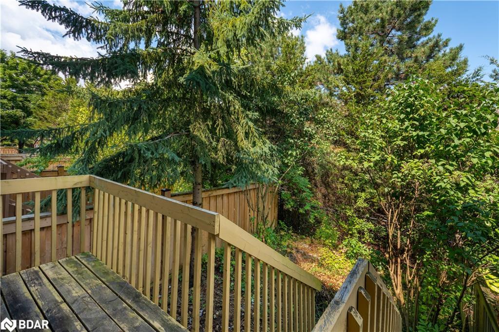 15-1285 Bristol Road W, Mississauga, ON - Outdoor