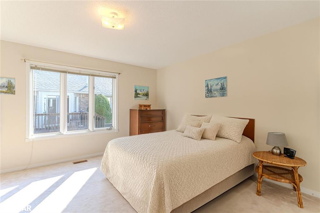 402-40 Museum Drive, Orillia, ON - Indoor Photo Showing Bedroom