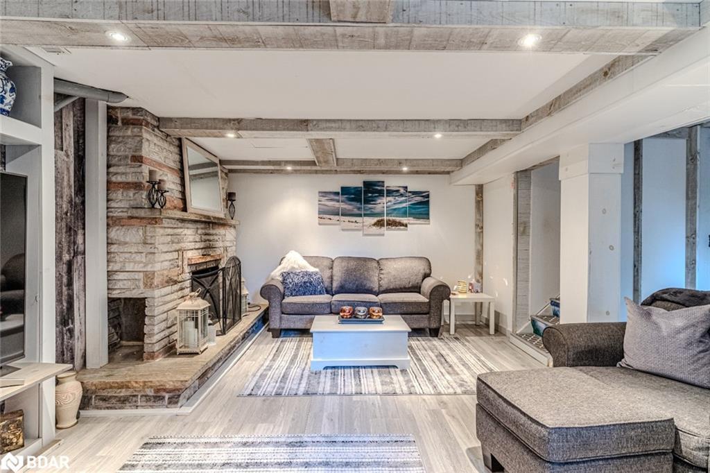 2447 Ridge Road W, Oro-Medonte, ON - Indoor Photo Showing Living Room With Fireplace