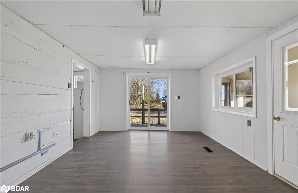 8184 26 Highway, Clearview, ON - Indoor