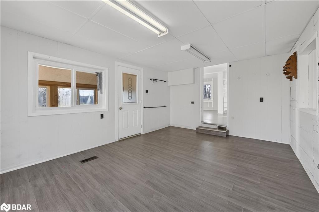 8184 26 Highway, Clearview, ON - Indoor Photo Showing Other Room