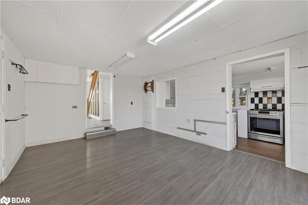 8184 26 Highway, Clearview, ON - Indoor