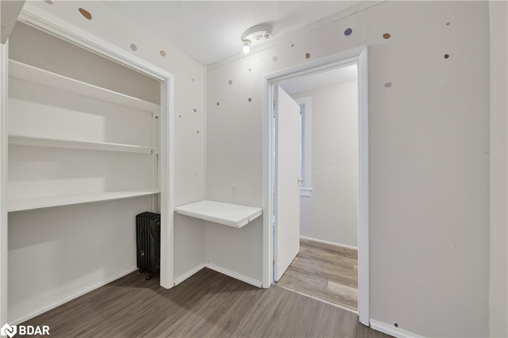 8184 26 Highway, Clearview, ON - Indoor Photo Showing Other Room