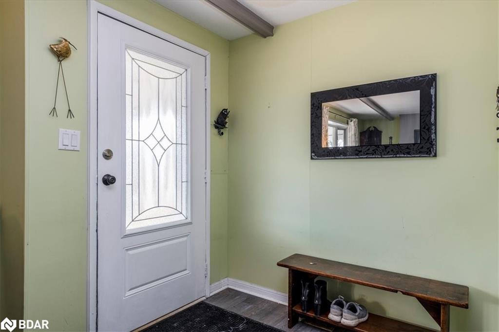 29 Main Street, Innisfil, ON - Indoor Photo Showing Other Room