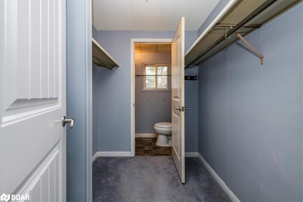 29 Main Street, Innisfil, ON - Indoor Photo Showing Bathroom