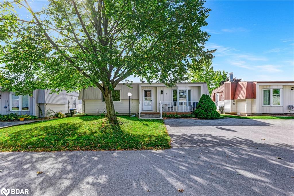 3 Comforts Cove, Innisfil, ON - Outdoor With Facade