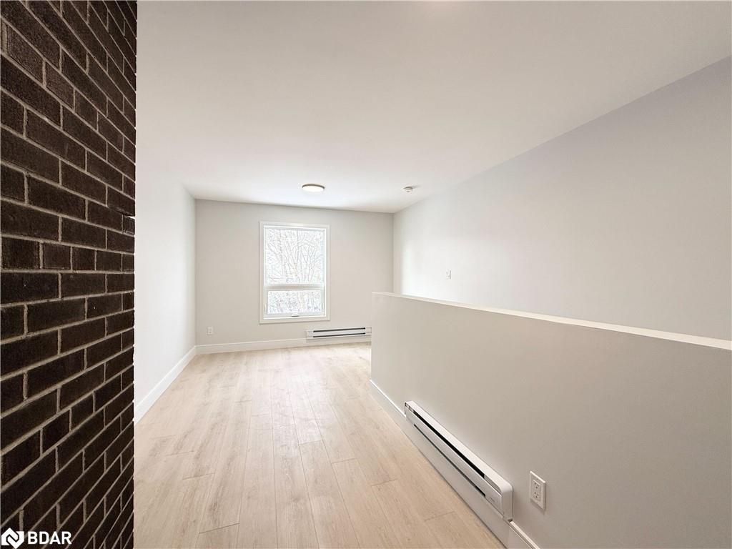 13-372 Darling Street, Brantford, ON - Indoor Photo Showing Other Room