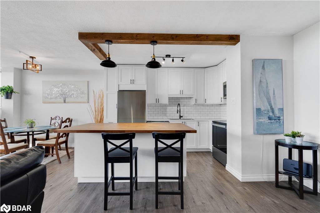 1204-215 Glenridge Avenue, St. Catharines, ON - Indoor Photo Showing Other Room