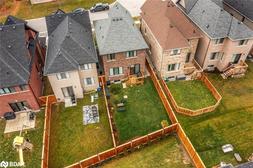 2107 Wilson Street, Innisfil, ON - Outdoor