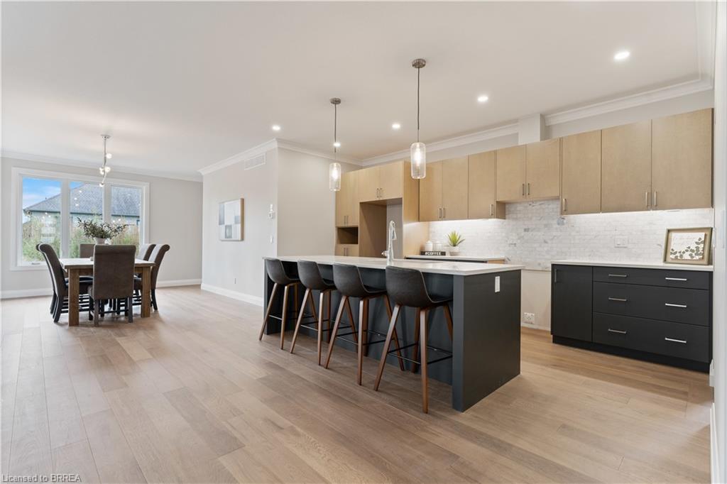 107 Judd Drive, Simcoe, ON - Indoor Photo Showing Kitchen With Upgraded Kitchen