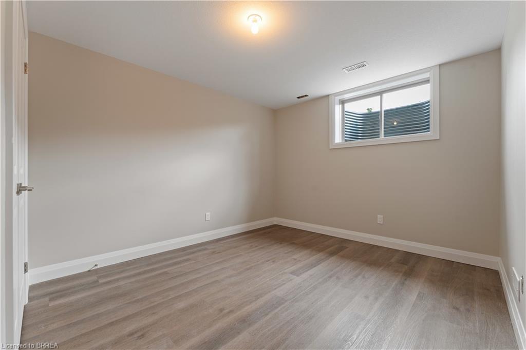 107 Judd Drive, Simcoe, ON - Indoor Photo Showing Other Room