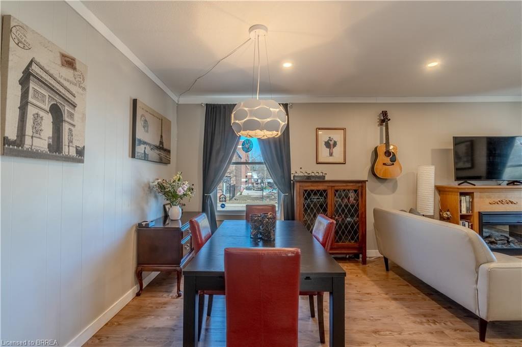 21 Wade Avenue, Brantford, ON - Indoor Photo Showing Dining Room With Fireplace