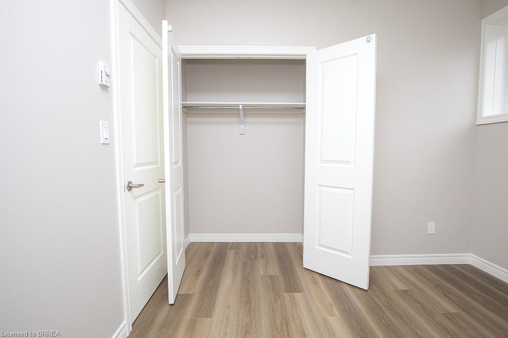 355 Wellington Street, Brantford, ON - Indoor Photo Showing Other Room