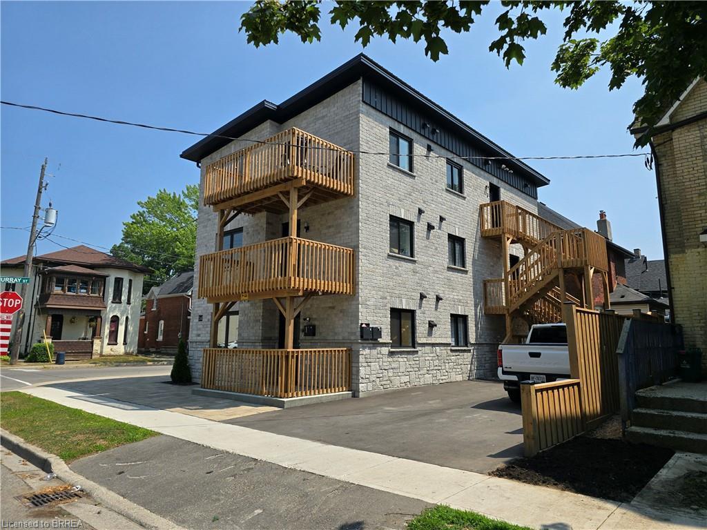 241 Darling Street, Brantford, ON