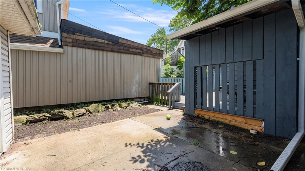 33 Highland Avenue, Hamilton, ON - Outdoor With Exterior