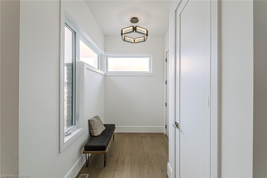 2 Hudson Drive, Brantford, ON - Indoor Photo Showing Other Room