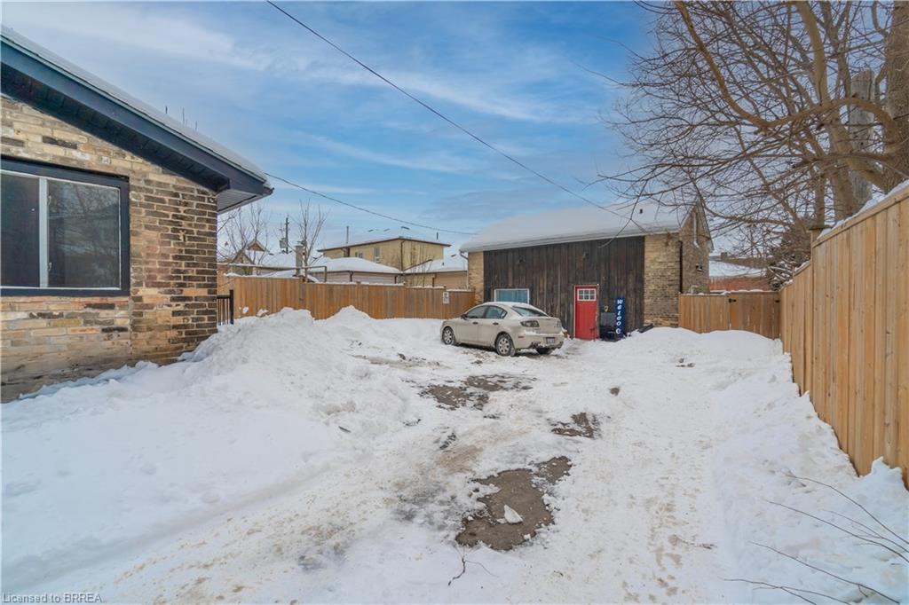 120 George Street, Brantford, ON