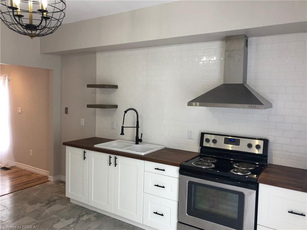 120 George Street, Brantford, ON