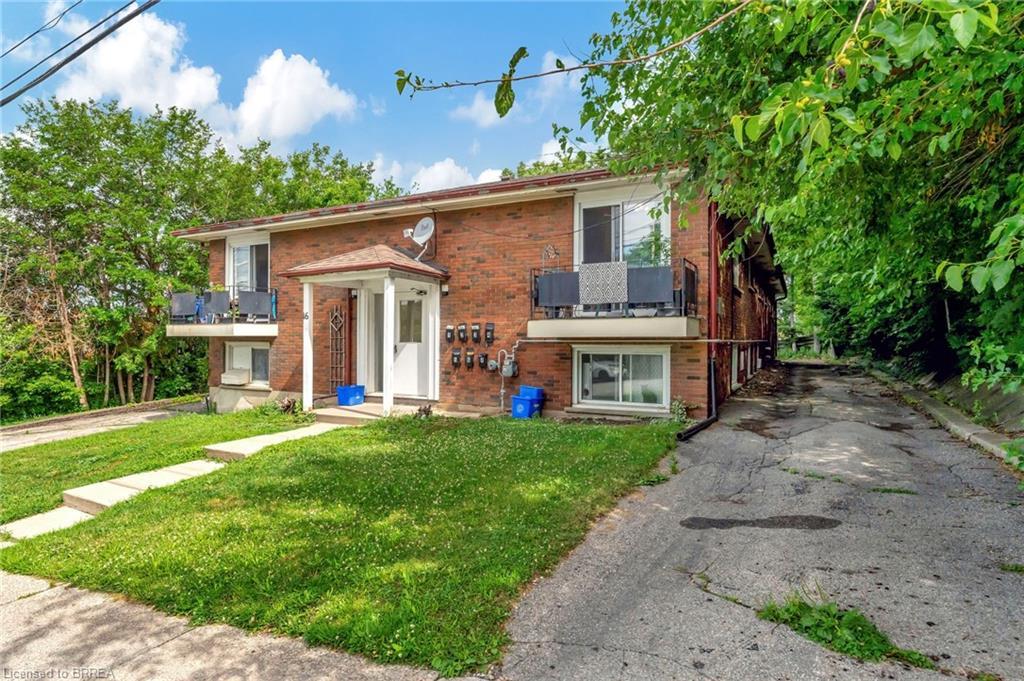 16 East Avenue, Brantford, ON