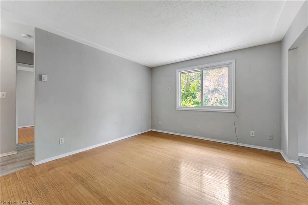 16 East Avenue, Brantford, ON